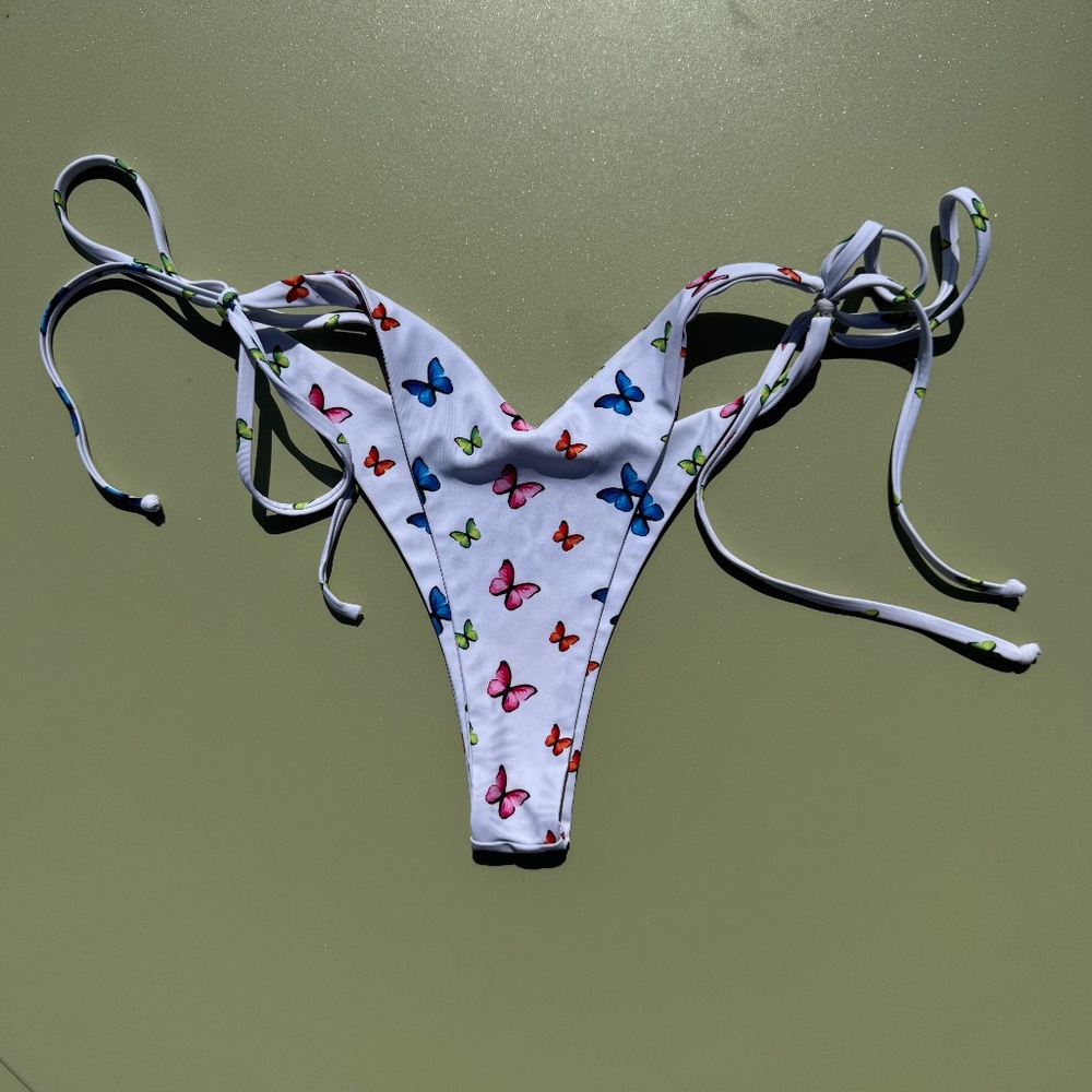Berry Beachy Butterfly Bikini Bottom (Size S)